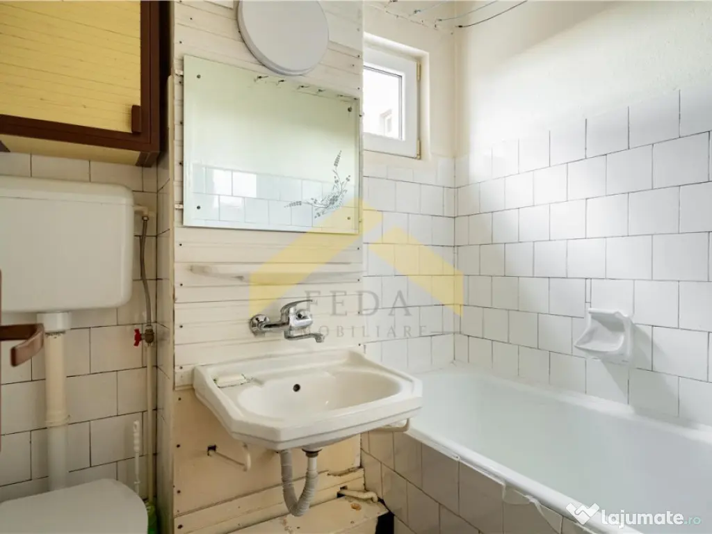 Apartament 2 camere de in zona Aurel Vlaicu 