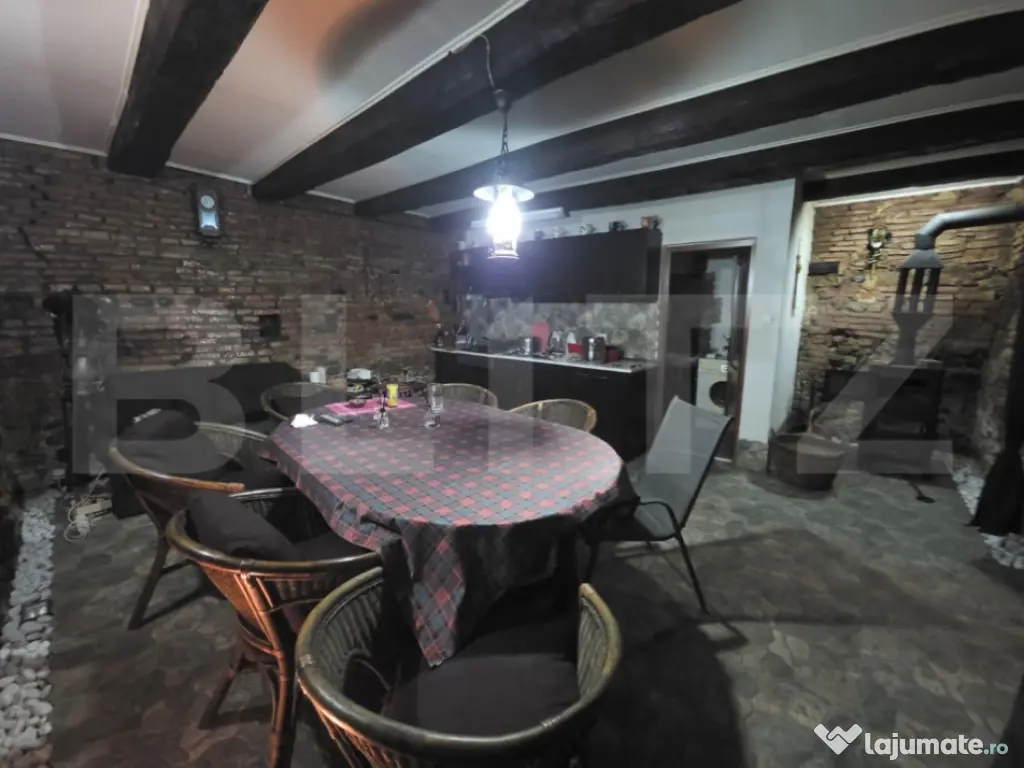 Oportunitate- Casă în zonă centrală 