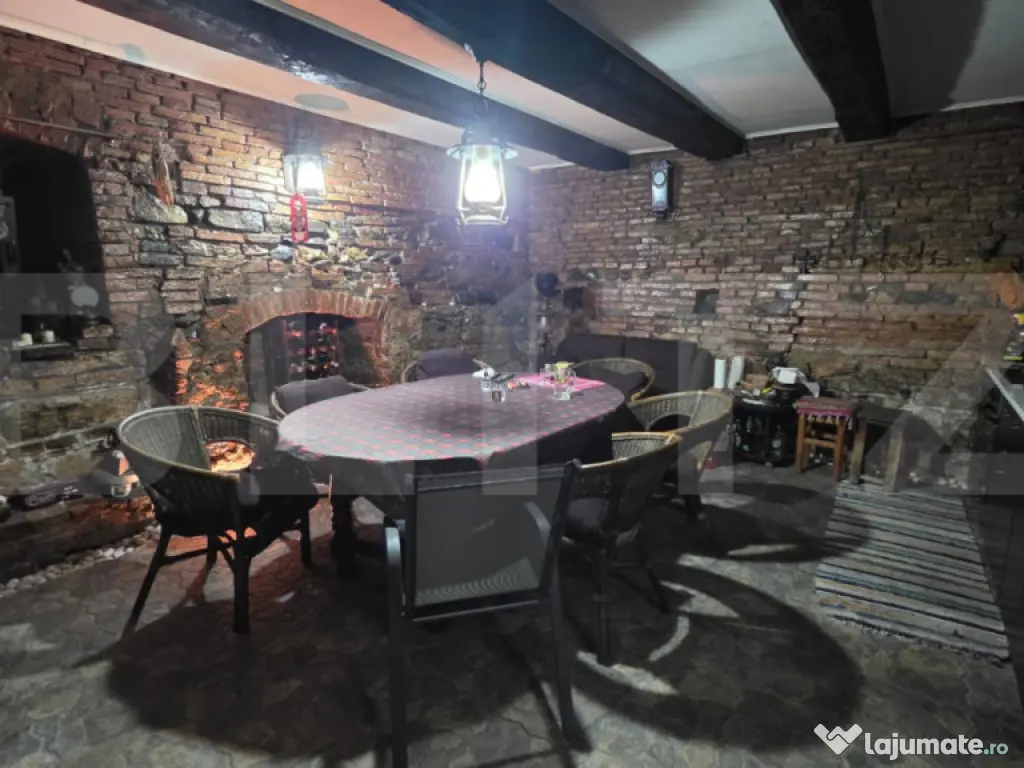 Oportunitate- Casă în zonă centrală 