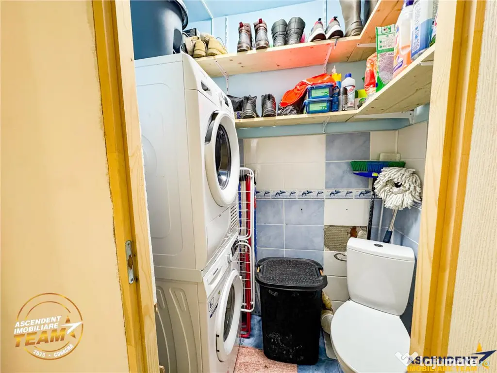 FILM!Apartament 3 camere,decomandat, vedere panoramica,Garii 