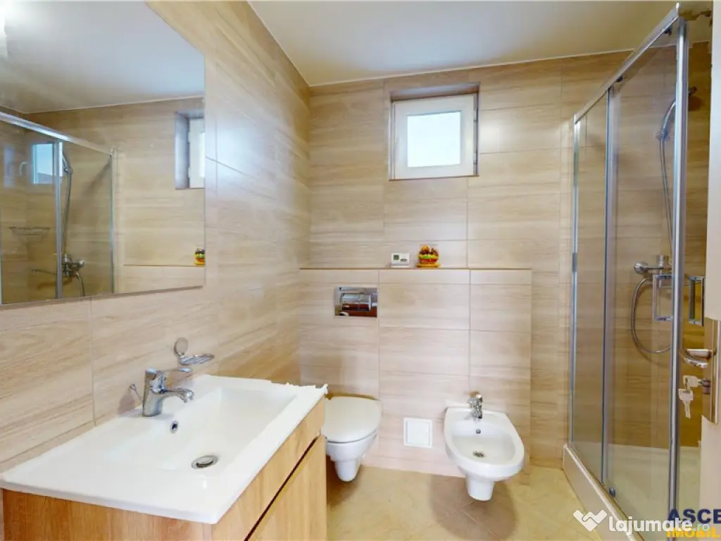 Casa constructie noua, ergonomica si economica, facilitati, 