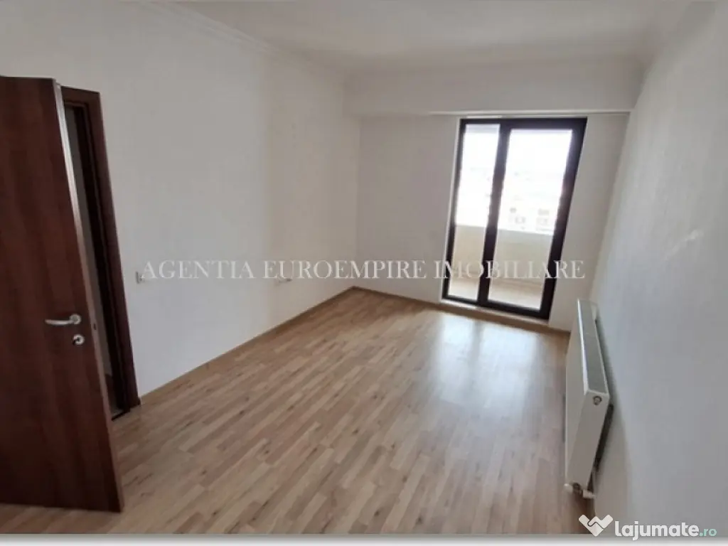 Apartament 3 camere decomandat de vanzare in Constanta, Bloc 2011