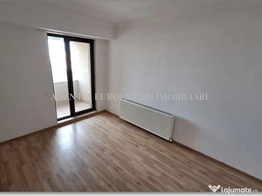 Apartament 3 camere decomandat de vanzare in Constanta, Bloc 2011