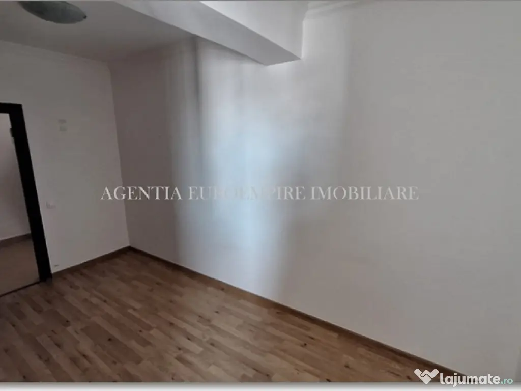 Apartament 3 camere decomandat de vanzare in Constanta, Bloc 2011