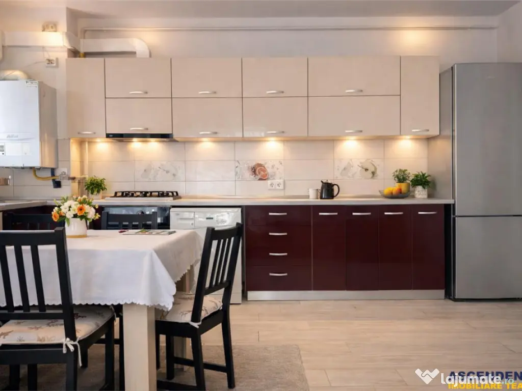 Apartament trei camere, decomandat, etaj2, Maurer Tractorul, 