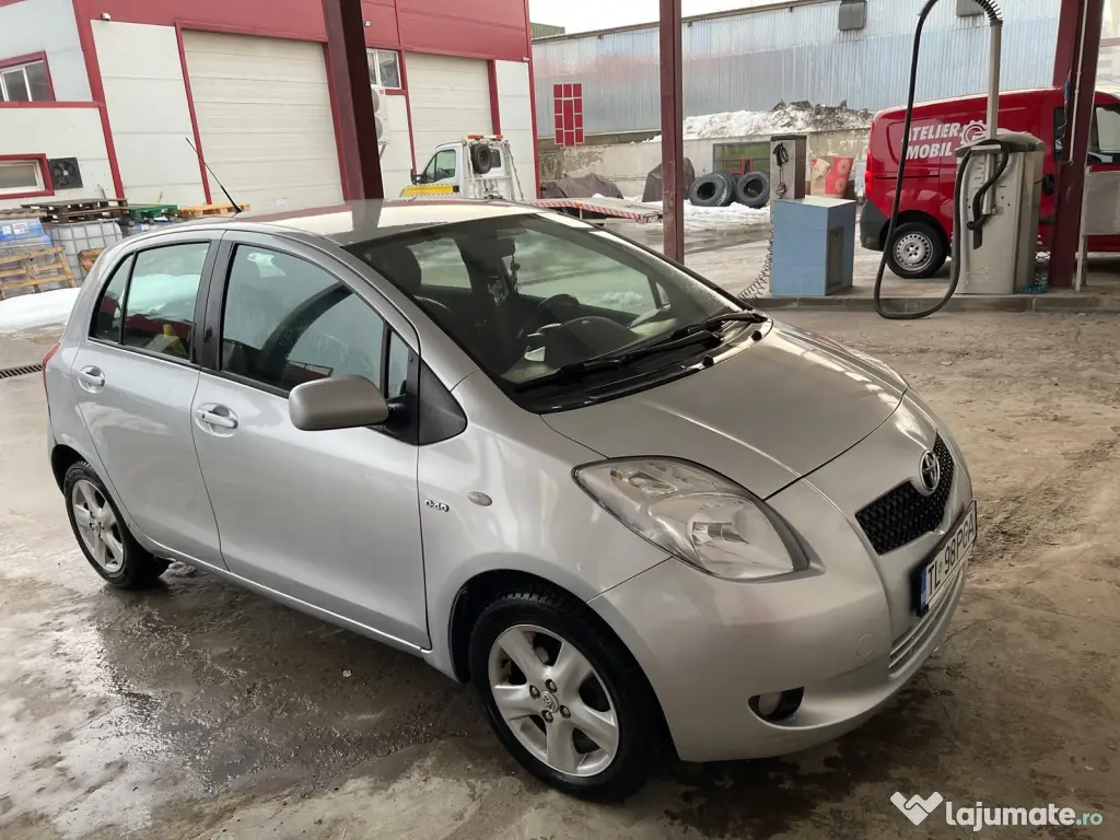 🚗 Toyota Yaris 1.4 D-4D – Motorină – 168.000 km 
