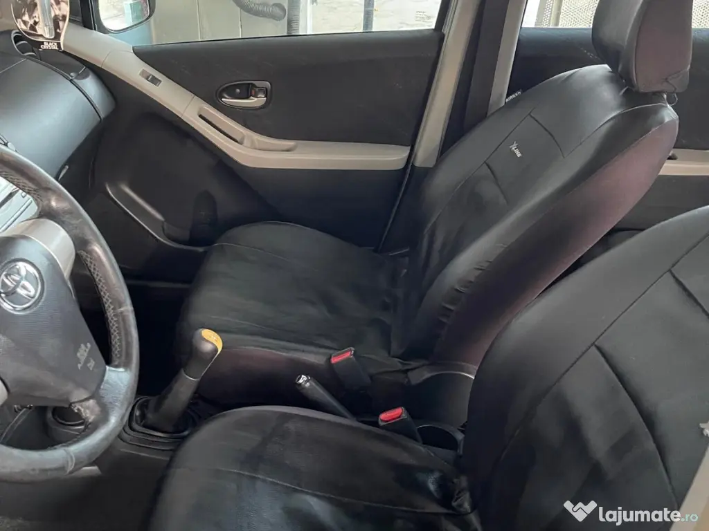 🚗 Toyota Yaris 1.4 D-4D – Motorină – 168.000 km 