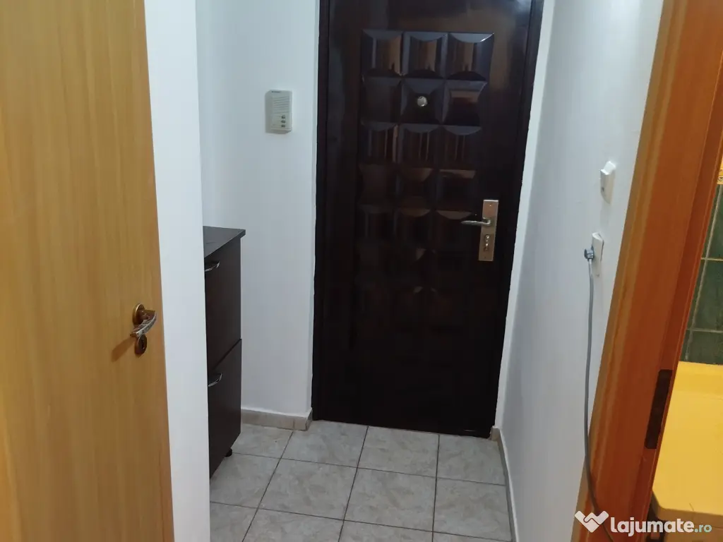 Închiriez garsonieră Timișoara