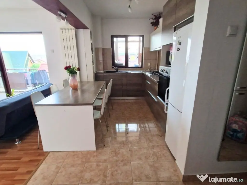 Apartament de vânzare,3 camere,bloc cu piscină Pitești,Tancodrom