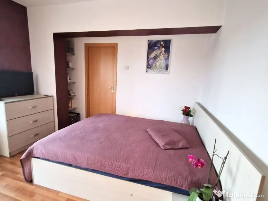 Apartament de vânzare,3 camere,bloc cu piscină Pitești,Tancodrom