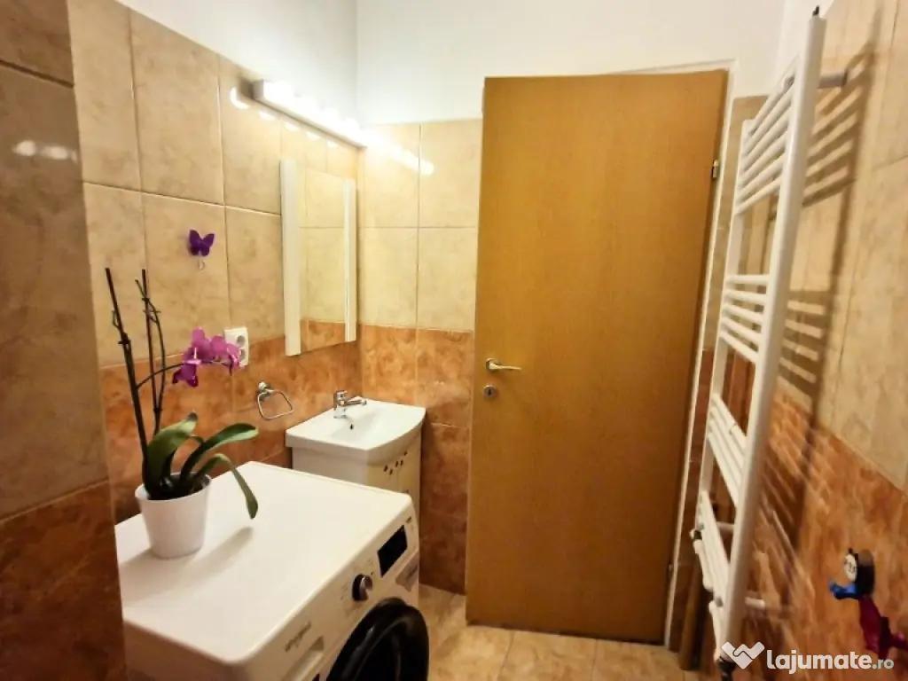 Apartament de vânzare,3 camere,bloc cu piscină Pitești,Tancodrom