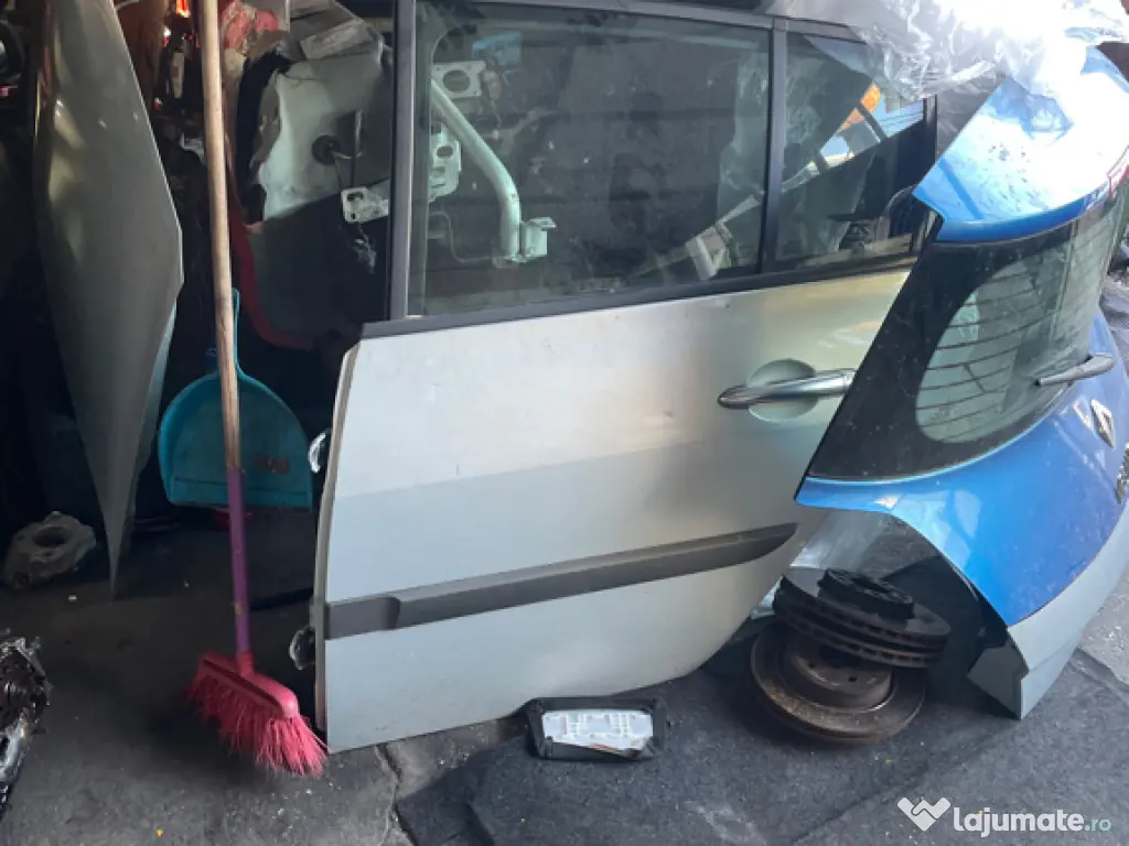 Uși Renault Megan 2 an 2005