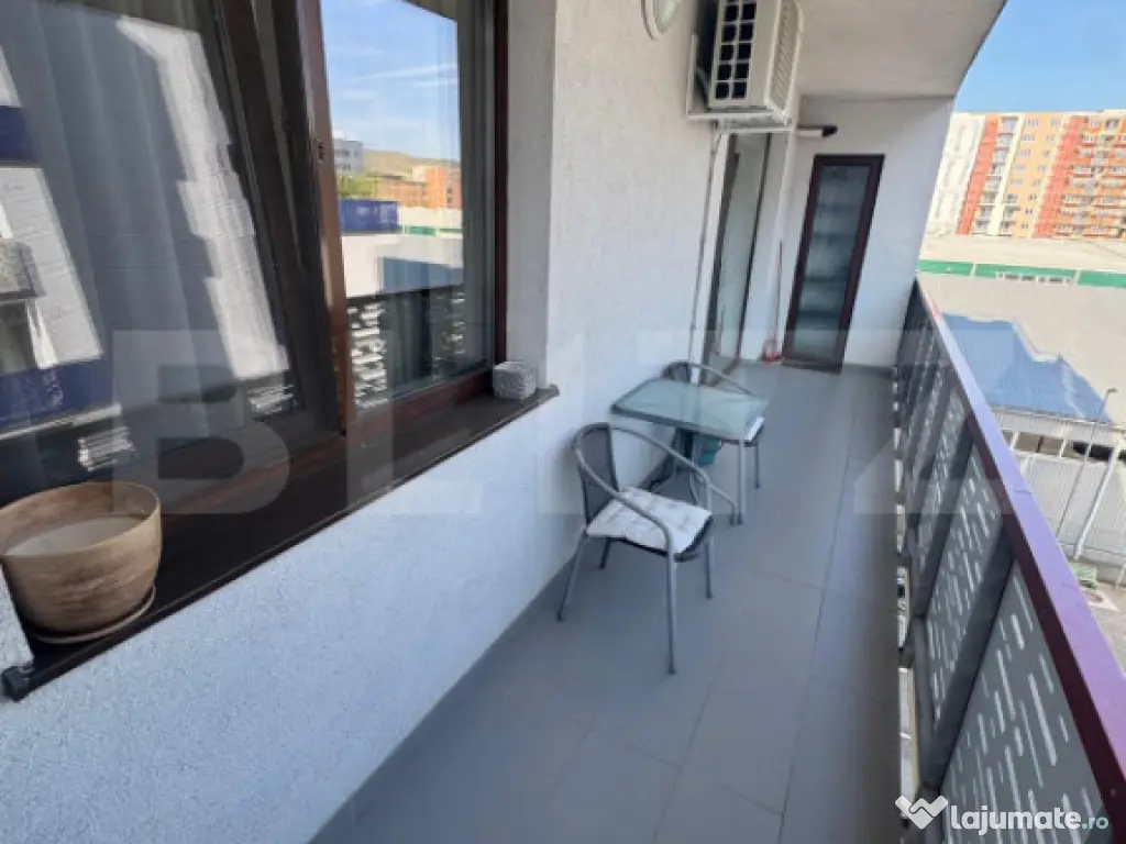 Apartament semidecomandat cu 2 camere, 57 mp utili, parcare, 