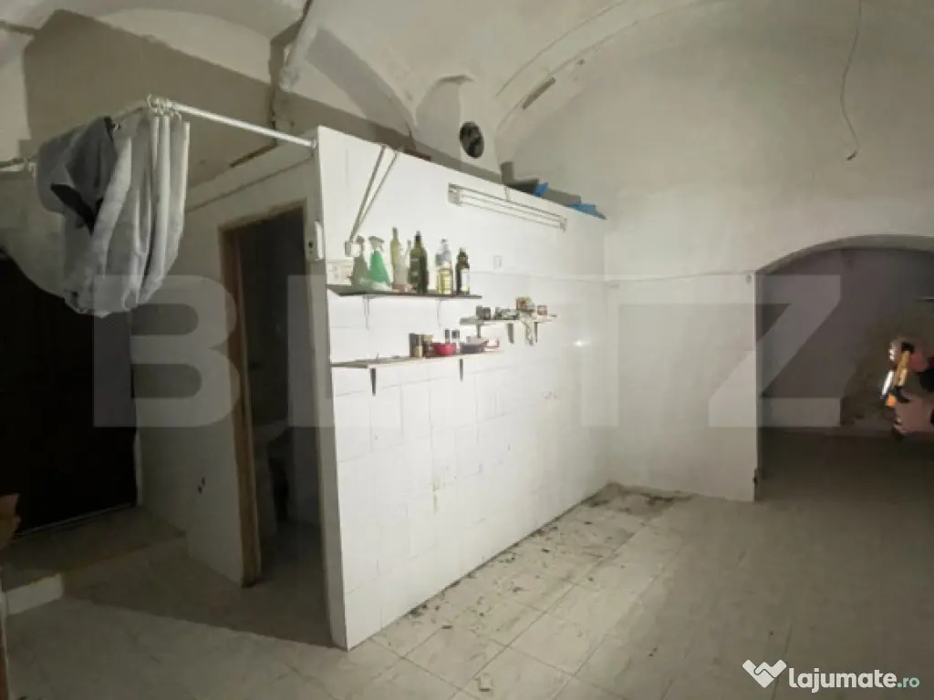 BLITZ oferă spre vânzare spațiu comercial în Piața Cent 