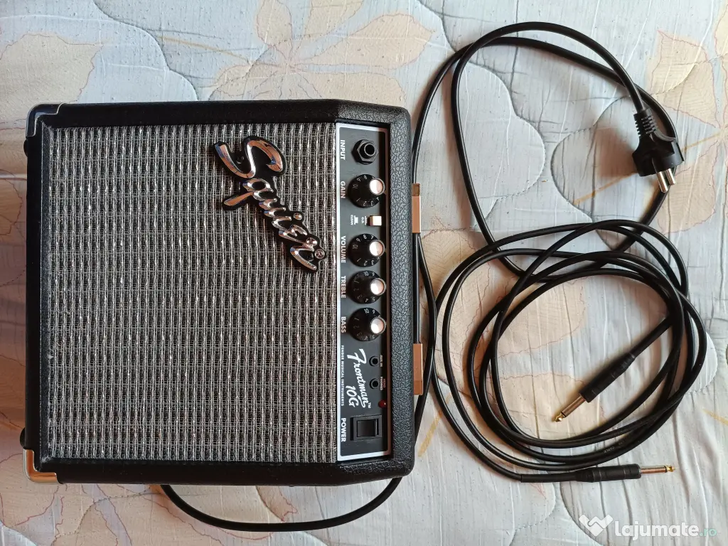 Set Complet Chitara FENDER Squier Sonic Stratocaster Pack + Amplificator - NOU