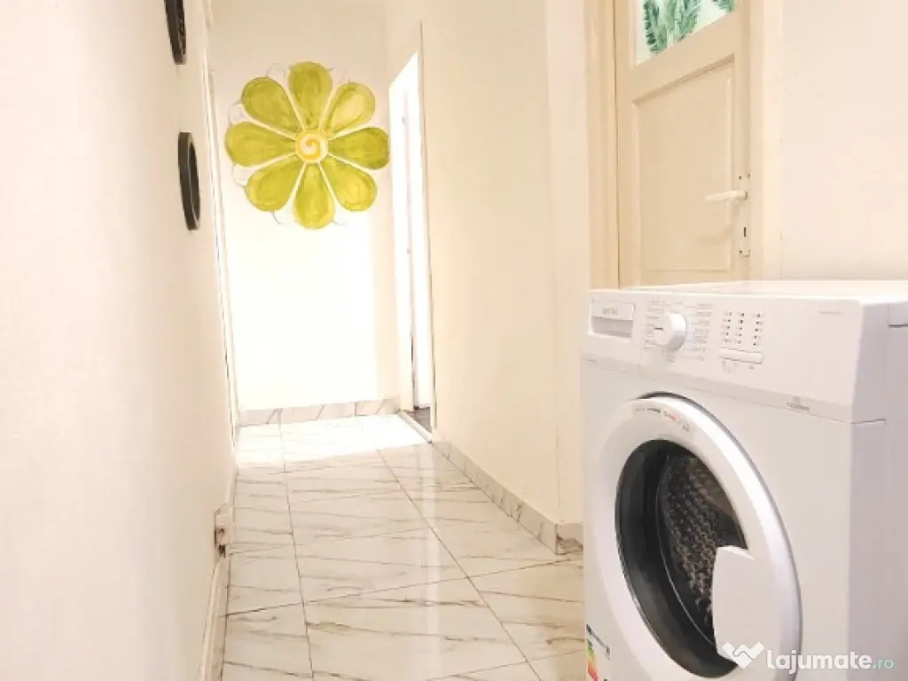 Apartament 2 camere si parcare in Precizia 