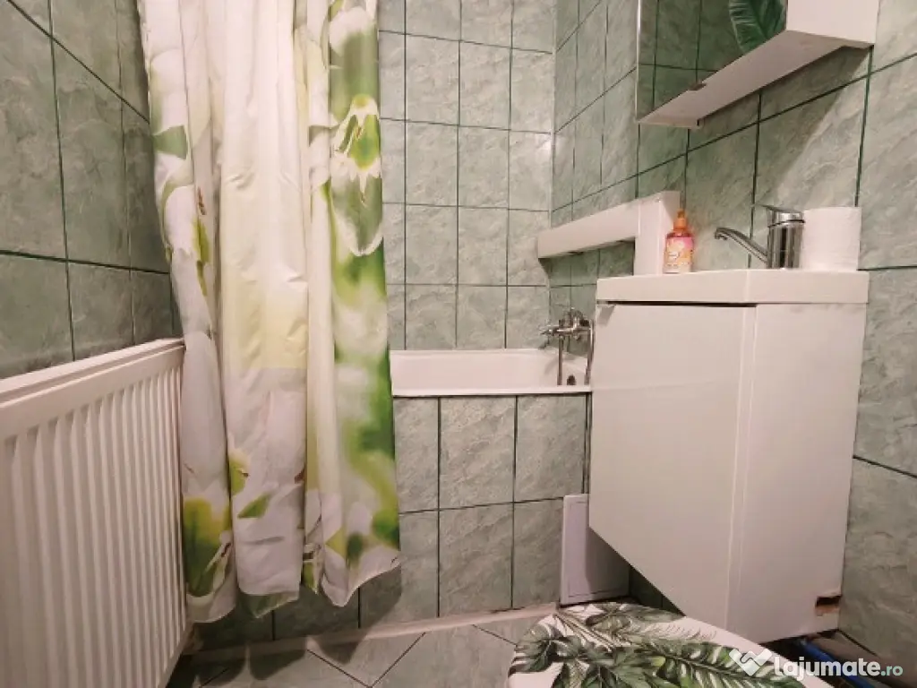 Apartament 2 camere si parcare in Precizia 