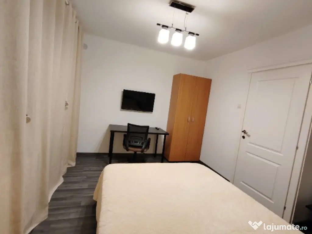 Apartament 2 camere si parcare in Precizia 