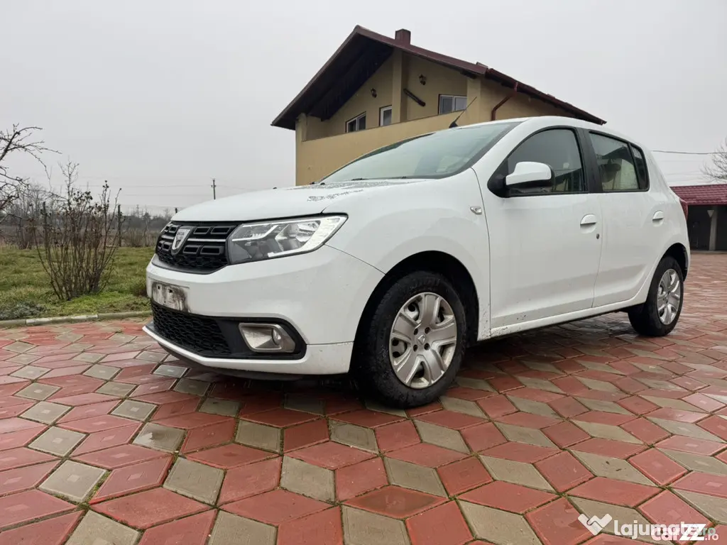 Dacia Sandero cu km reali recent adusă 