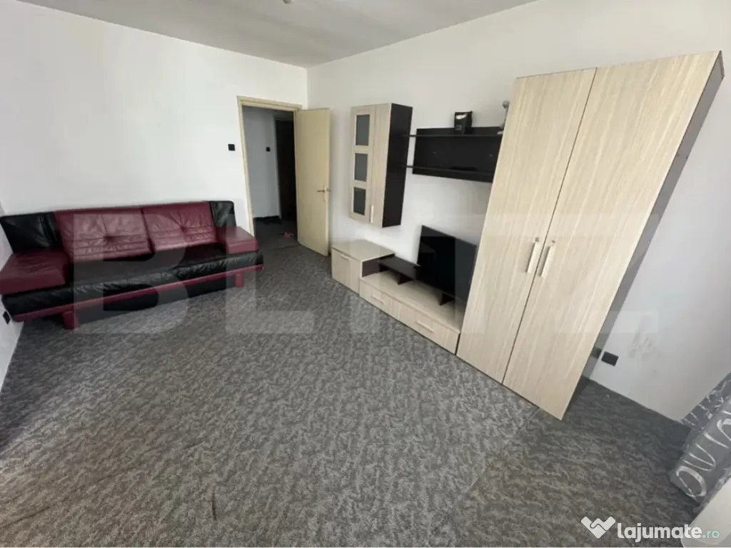 Apartament 2 camere, etaj 3, Centru, zona Piata Mare 