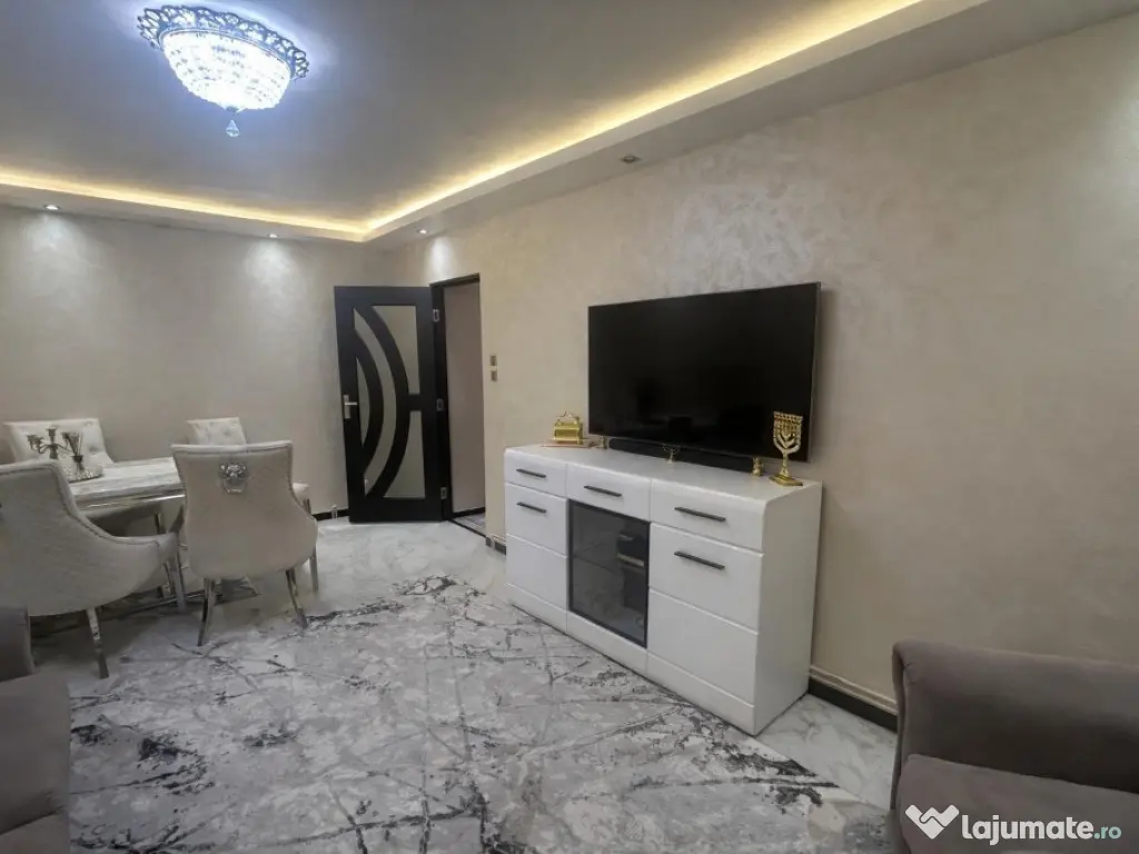 Apartament decomandat, 3 camere, 2 bai, spatios, finisaje premium! 