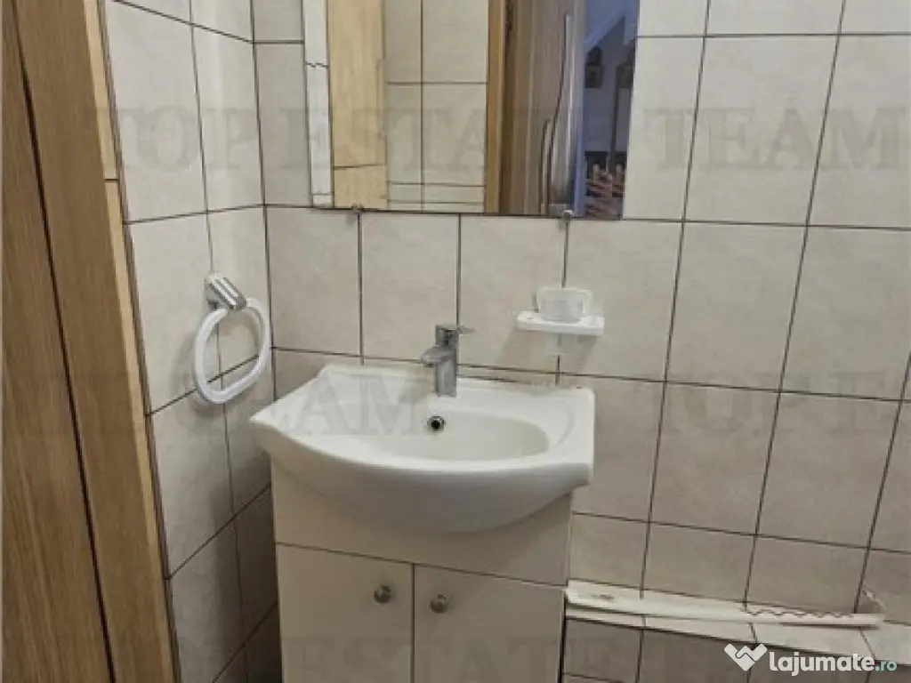Apartament 3 camere metrou Gorjului (posibilitate centrala) 