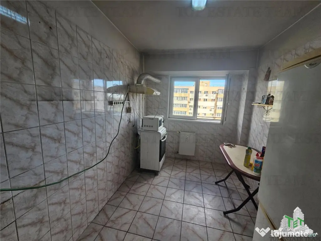 Apartament 3 camere 2 bai metrou Gorjului 