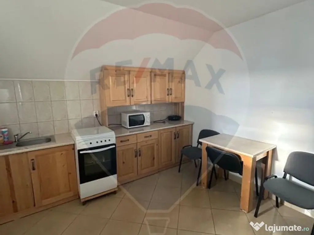 Spațiu comercial de 42.7mp de închiriat în zona Burdujeni 