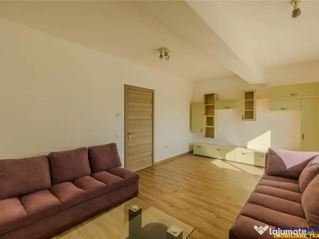 Apartament 2 camere,tip penthouse,mobilat, utilat,2 terase,1 