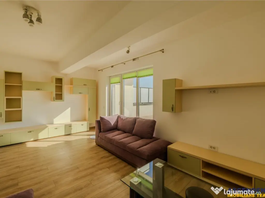 Apartament 2 camere,tip penthouse,mobilat, utilat,2 terase,1 