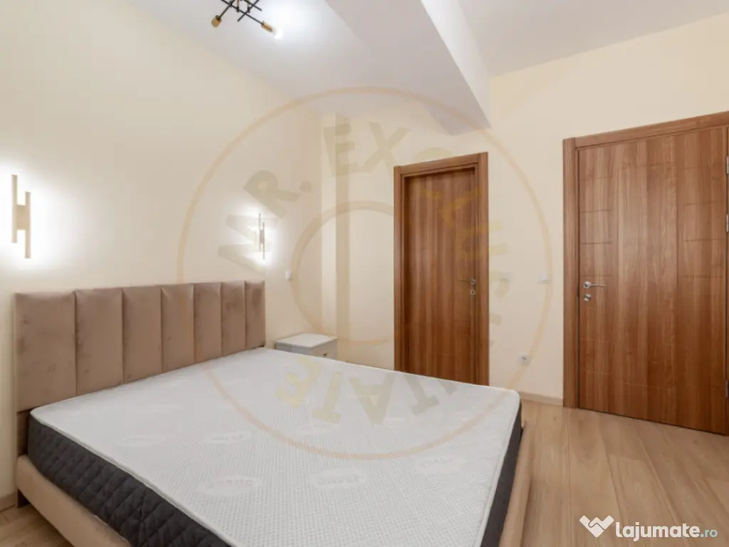 0% Comision De Închiriat Apartament 3 camere Bloc nou Pites