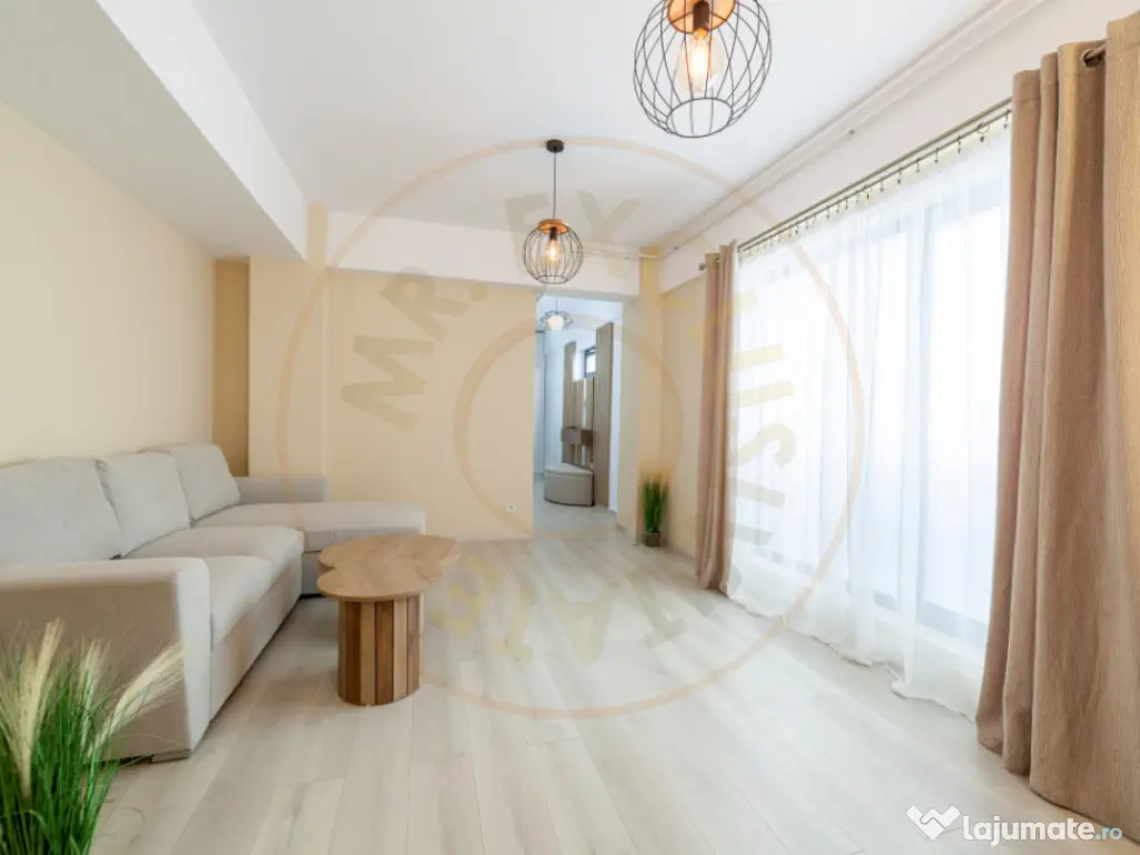 0% Comision De Închiriat Apartament 3 camere Bloc nou Pites