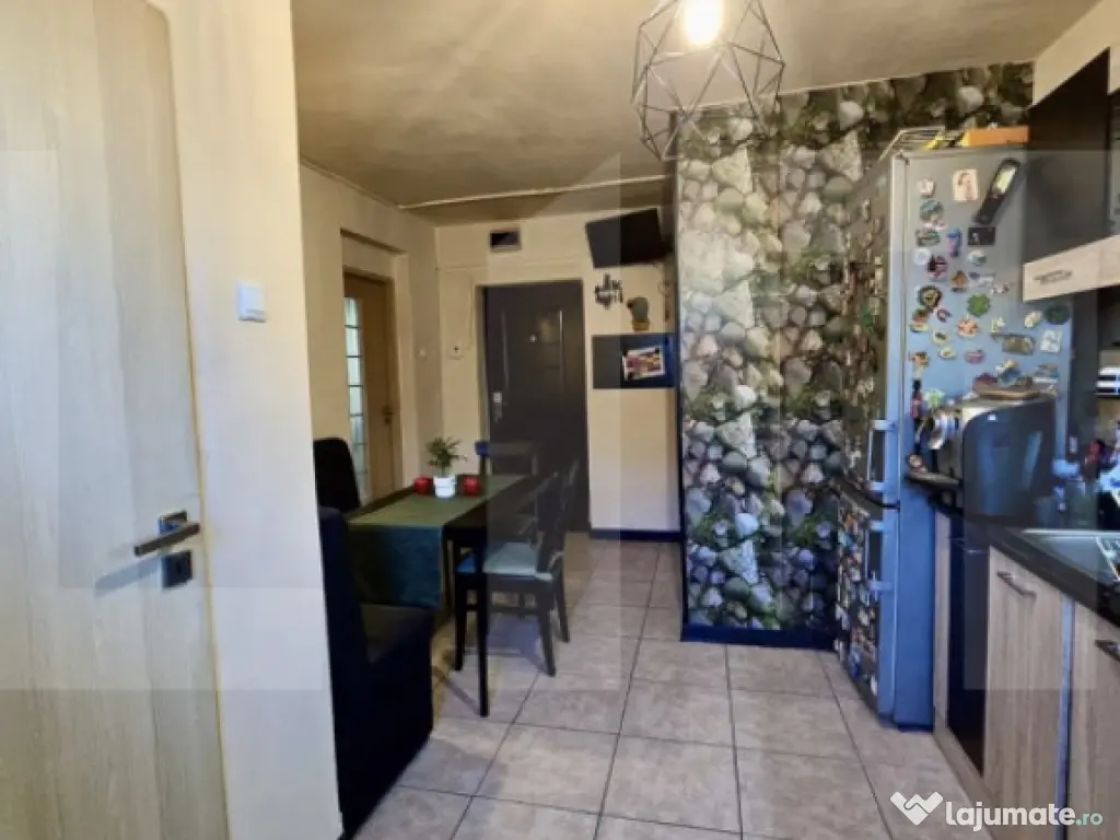 Apartament spațios 3 camere, 110 mp, pe malul Mureșului, v 