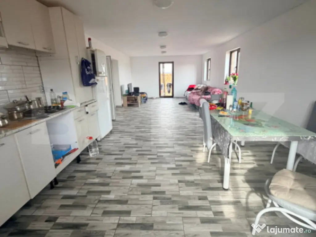 Casă de vânzare – Bod, jud. Brașov, DE FINISAT 