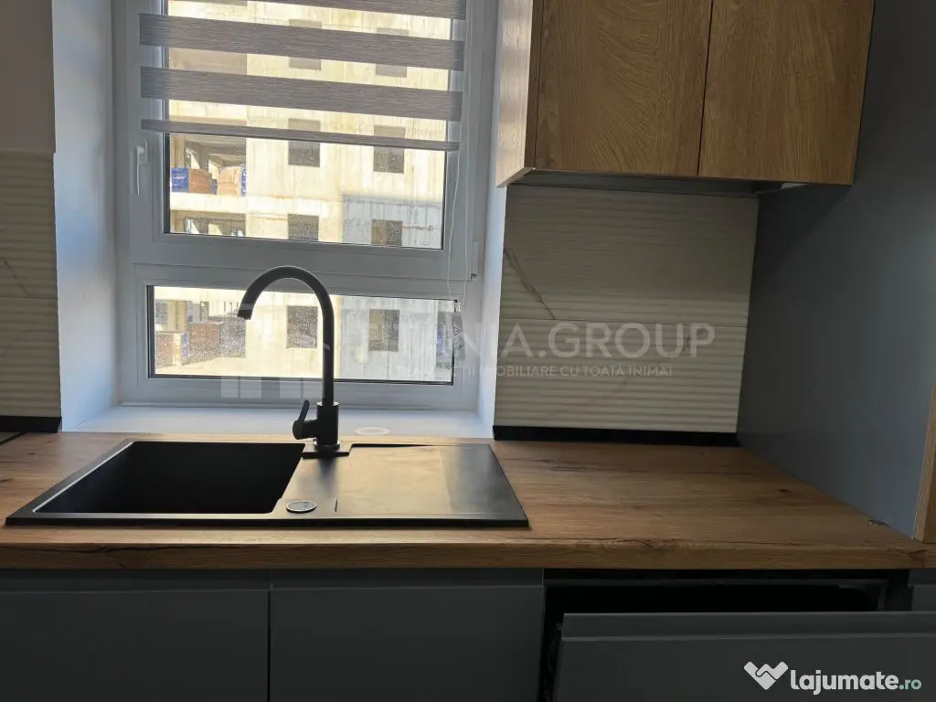 Prima inchiriere - apartament 3 camere decomandat, 2 băi... 