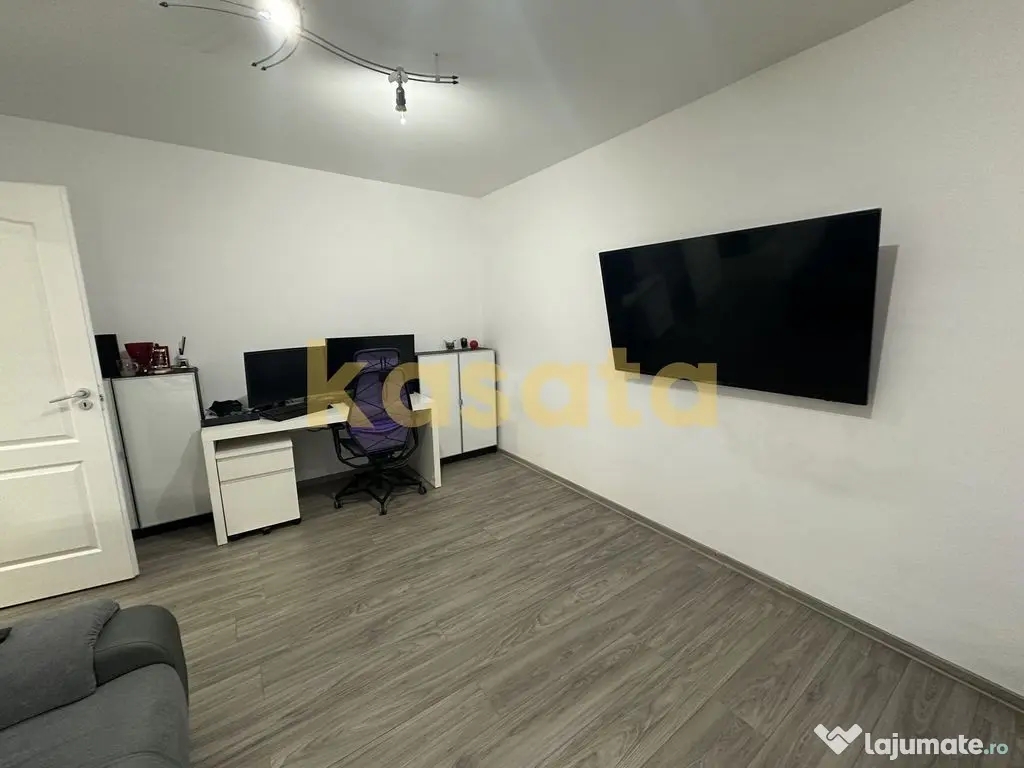 Apartament 3 Camere | Decomandat | Bloc Reabilitat | Gara... 