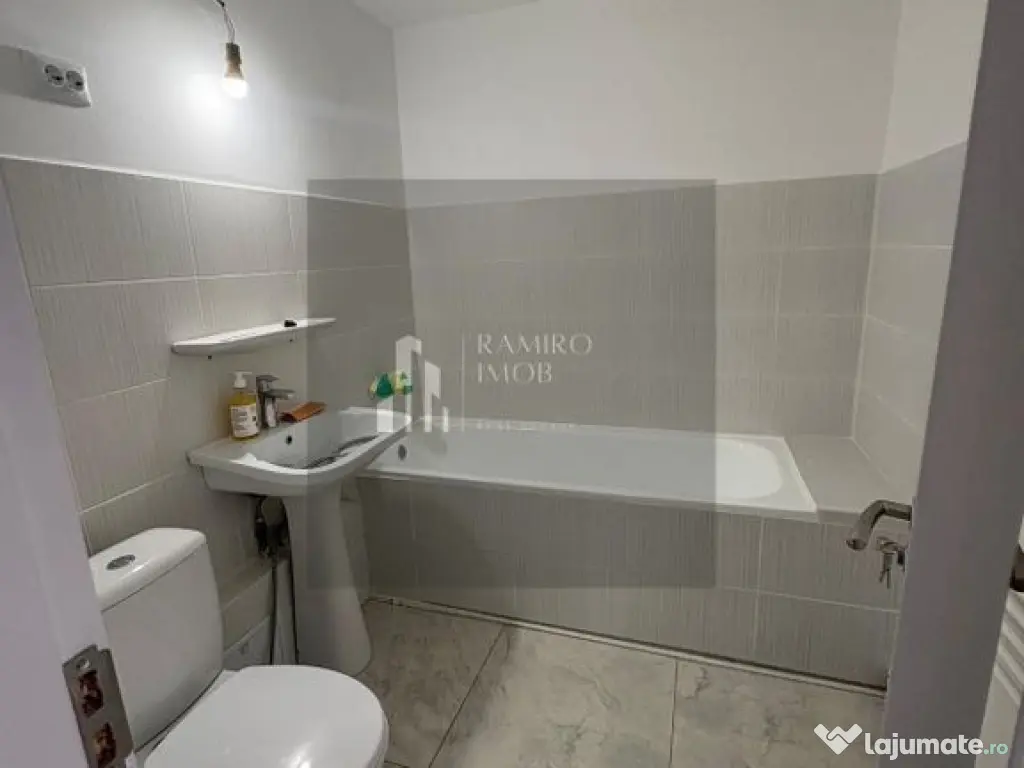 APARTAMENT 2 CAMERE, METROU APARATORII PATRIEI