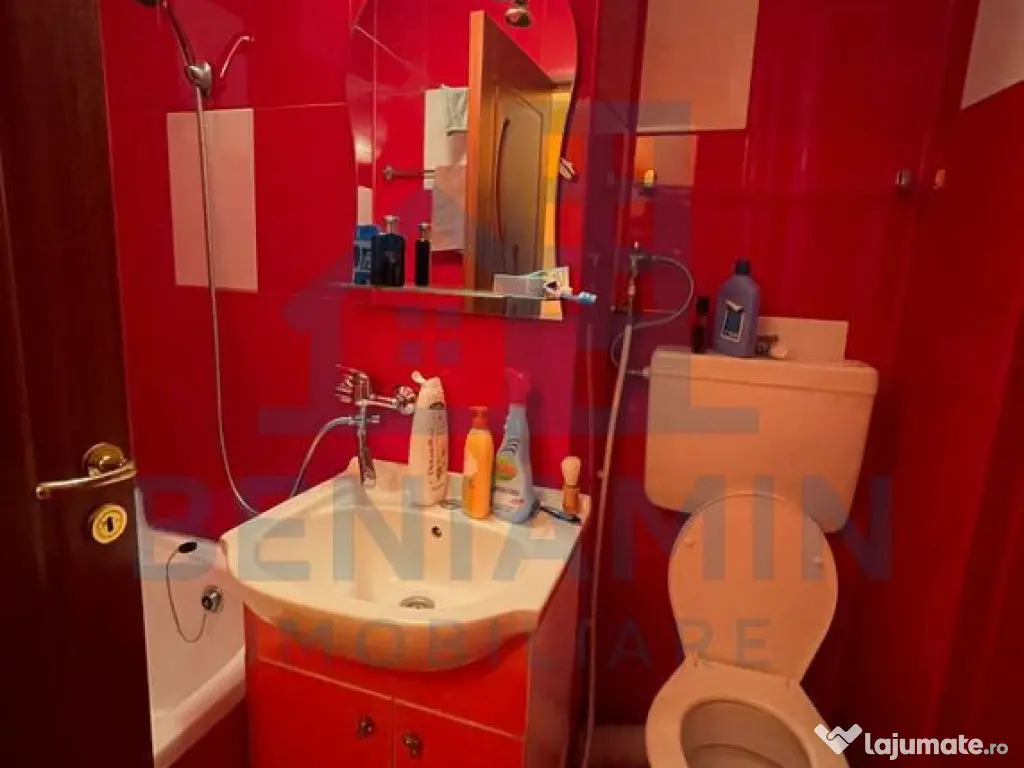 Apartament 2 camere - centrala - mobilat utilat etajul 3 ... 