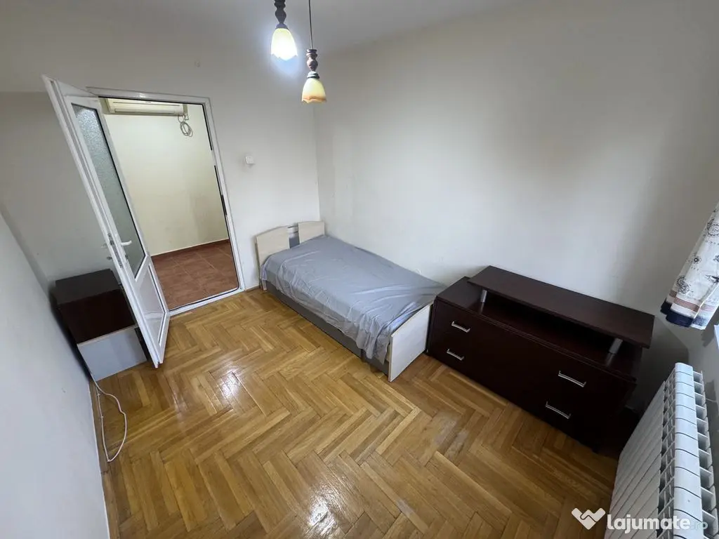 Apartament 3 camere zona Tomis Nord 