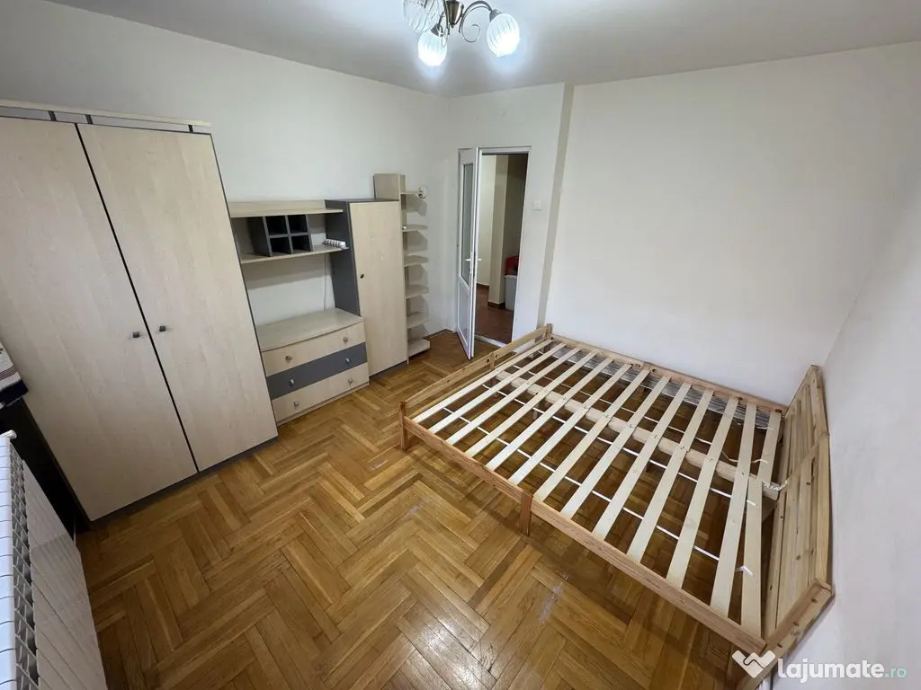 Apartament 3 camere zona Tomis Nord 