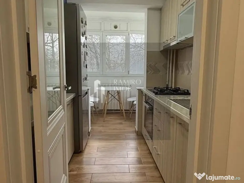 Apartament 3 camere Titan / 1 Decembrie 1918 