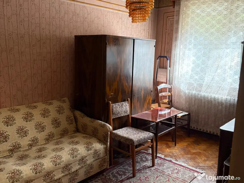 Apartament 3 camere, 63 mp, parter, zona 1 Decembrie – Bistrița