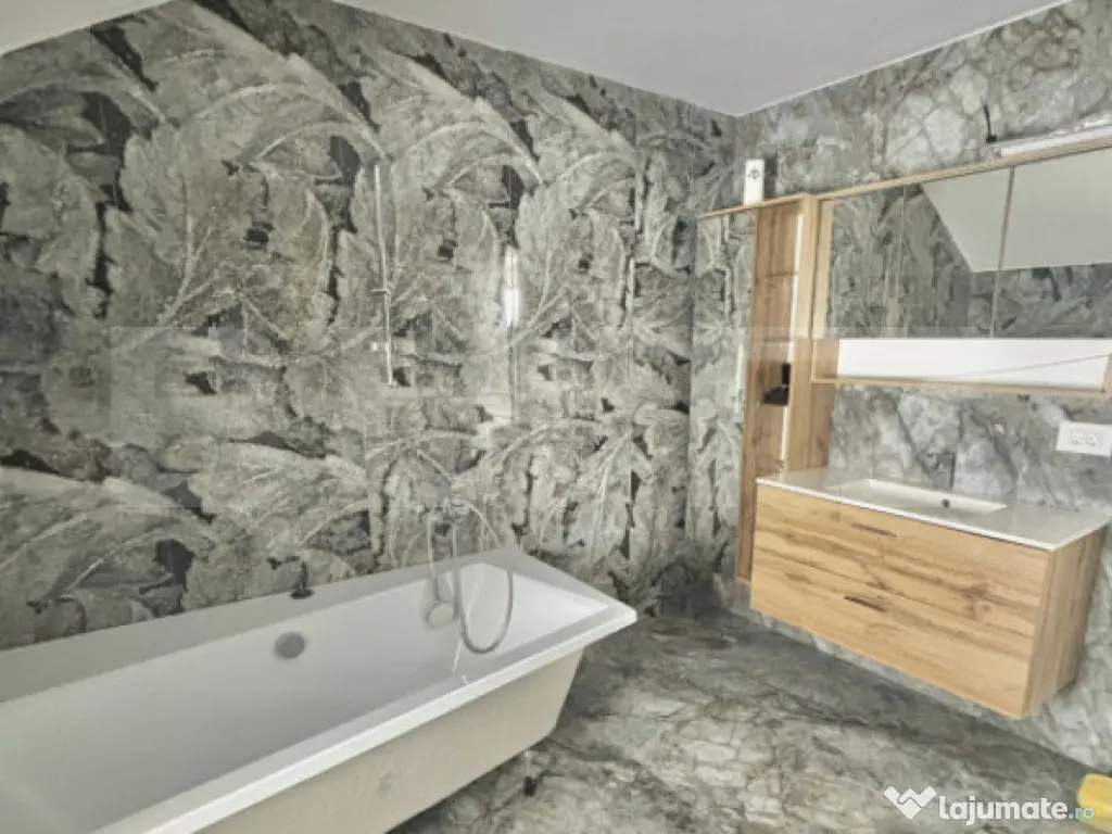 CASĂ INDIVIDUALĂ! 5 CAMERE, TEREN 730 MP, LOCAȚIE BUNĂ, 