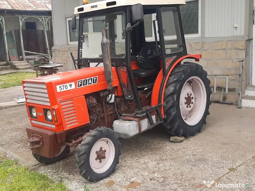 Tractor FIAT 570