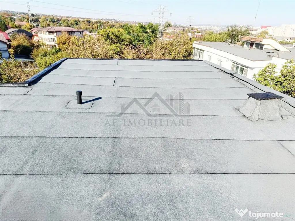 Apartament cu 3 camere de