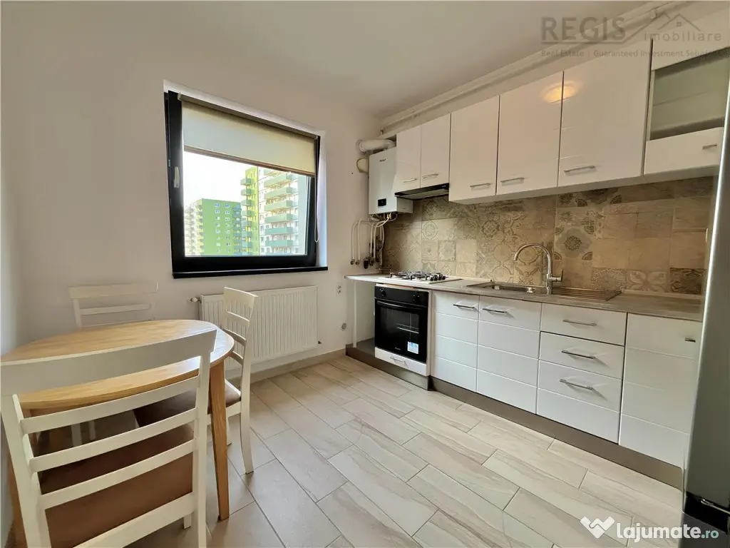 Apartament 2 Camere Decomandat cu Parcare - Tractorul Coresi 