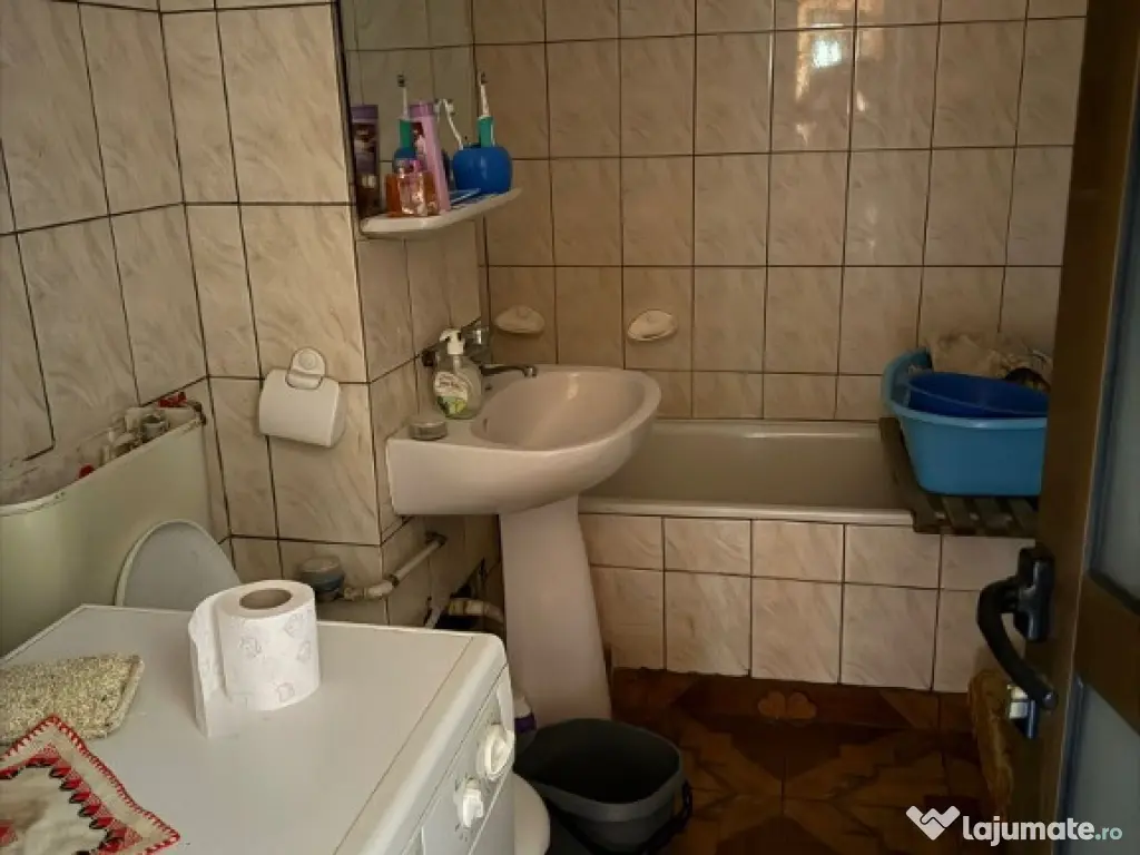 Ap 2 camere de vânzare – Ploiești zona centrală Str. Ștefan Greceanu 