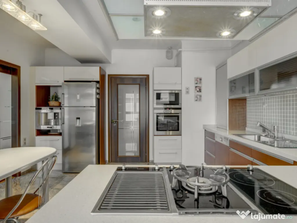 Detalii ce fac diferența | 4 camere | 171 mp, 3 terase | Bl 