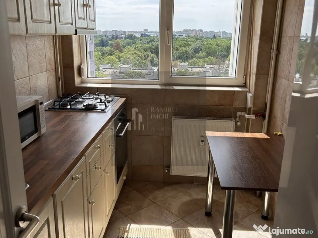 2 camere Decomandat - Metrou Titan la 3 Minute 