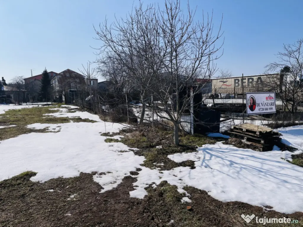 Teren superb 600 mp deschidere la asfalt , 11 m cu adâncime